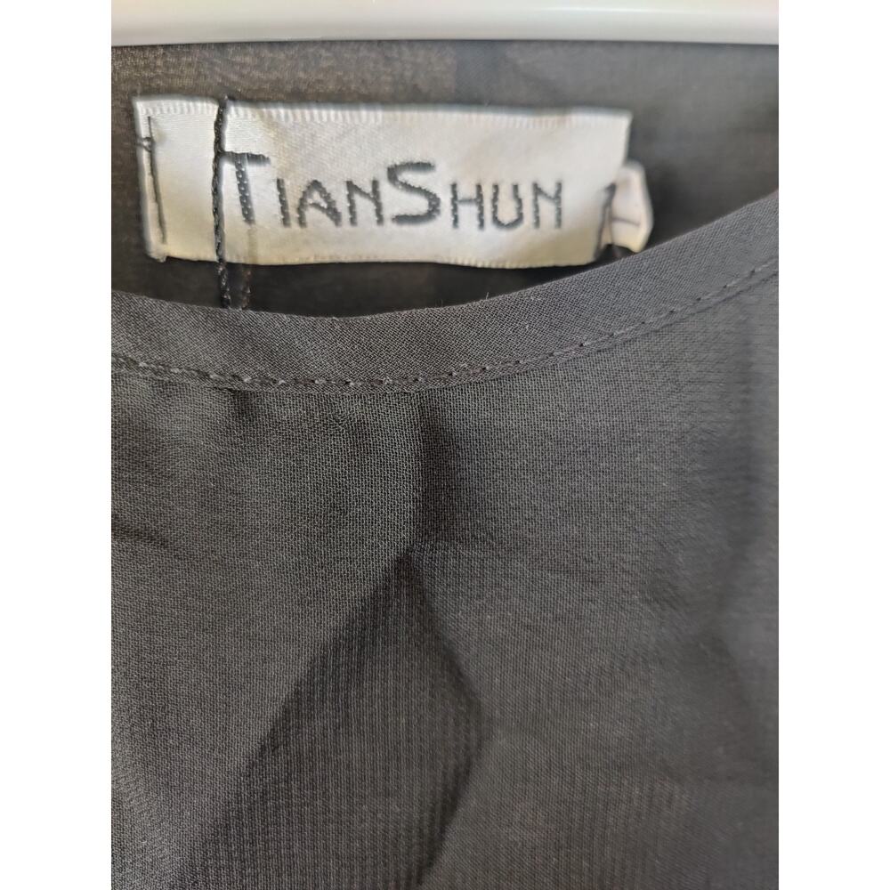 Tian Shun Women's Black Short Sleeve White Embroidered Shirt Top Size L Gothic View 2
